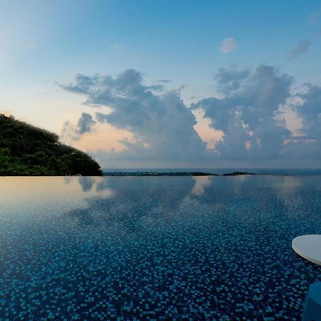 Glamday Style Okinawa Yomitan Hotel & Resort Exterior foto