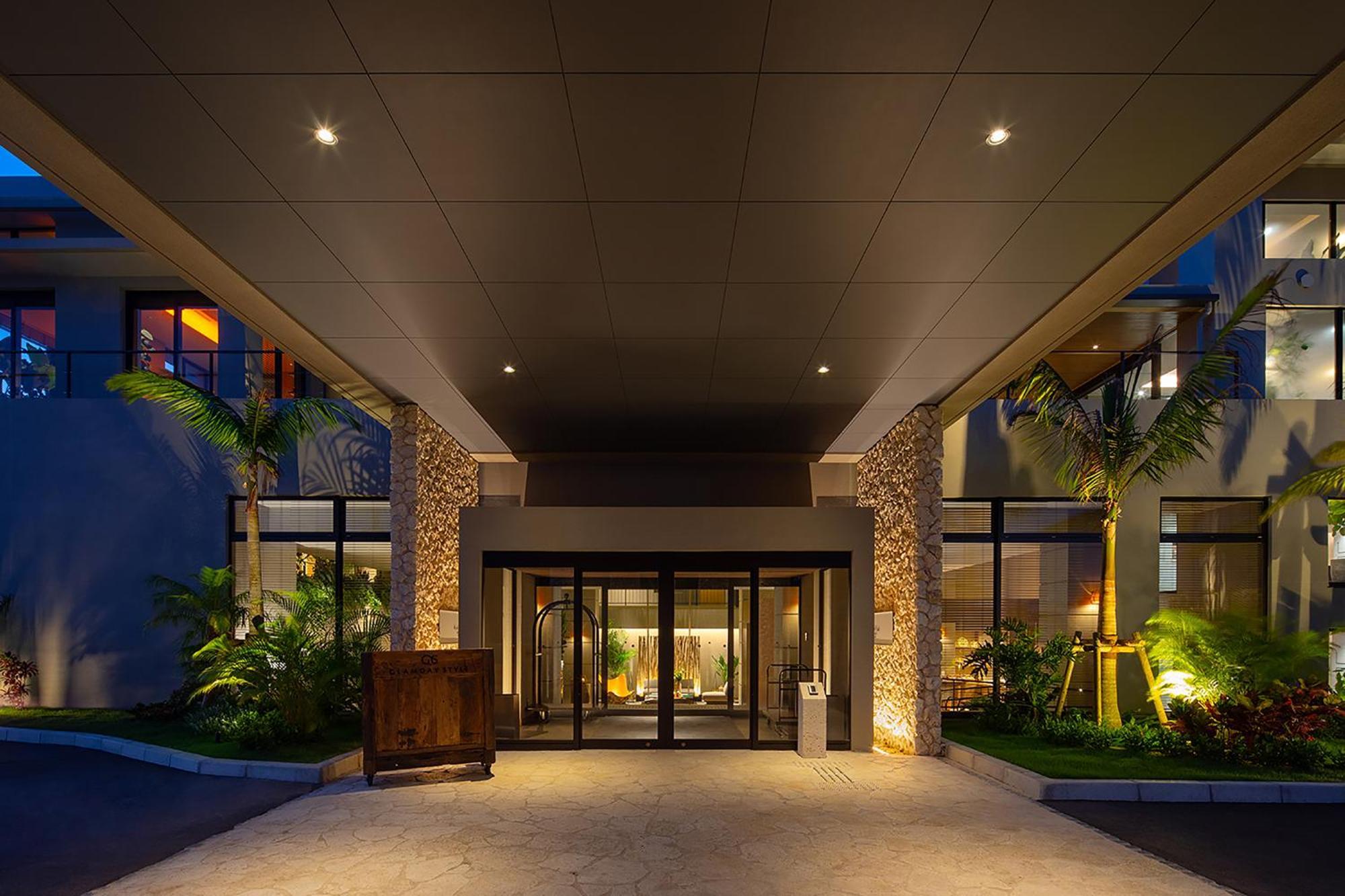 Glamday Style Okinawa Yomitan Hotel & Resort Exterior foto